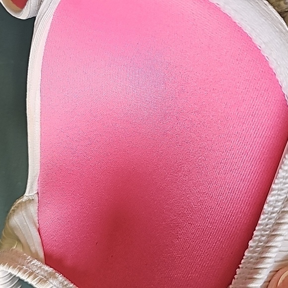 Pink Victoria secrets white padded pushup bathing suit top. Size small. - Picture 12 of 15